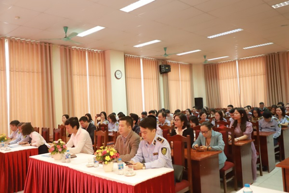 Bế giảng lớp bồi dưỡng đối với ngạch Chuyên viên chính và tương đương năm 2023